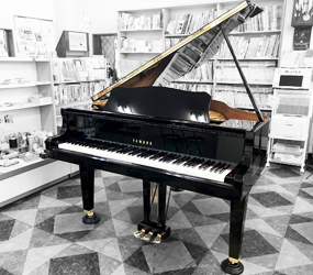 ヤマハ最小のコンパクトグランドピアノA1L