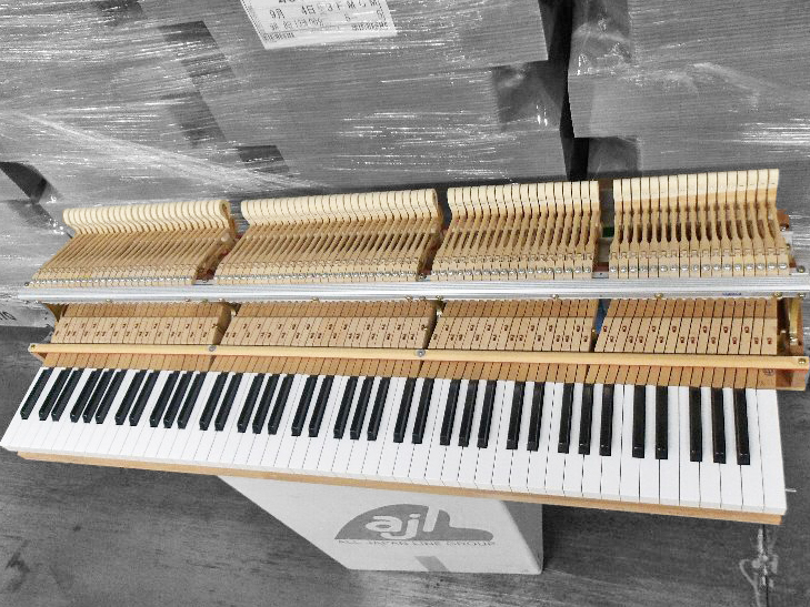 中古ヤマハコンパクトグランドピアノA1L白艶出し