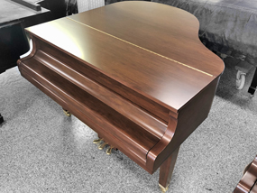 中古ヤマハグランドピアノA1L木目ウォルナット|木目グランドピアノ|小型グランドピアノ|ヤマハA1L|真和楽器