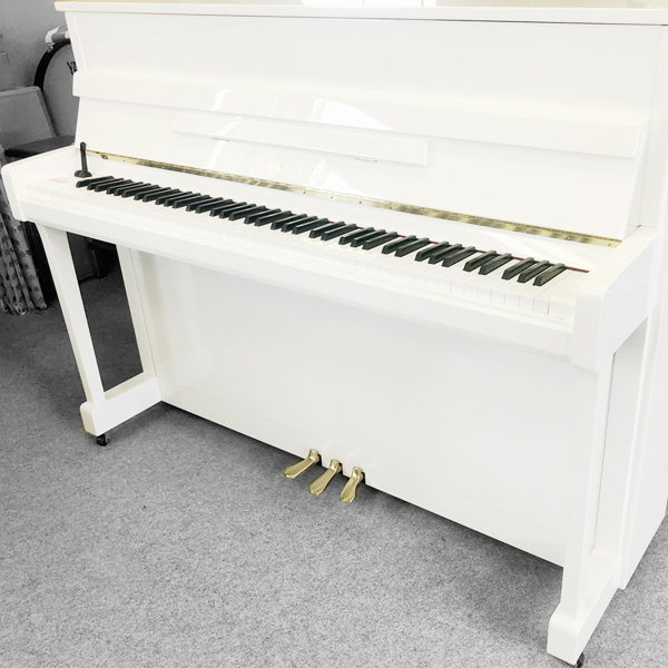 白いヤマハピアノ,b113,b113pwh,白いピアノ,価格,展示,試弾,試奏,販売,愛知,名古屋,岐阜,小型,コンパクト