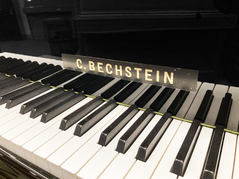 ベヒシュタイン,中古,ベヒシュタイングランドピアノ,bechsteinピアノ,ベヒシュタインピアノ,価格,販売,展示,試弾,試奏