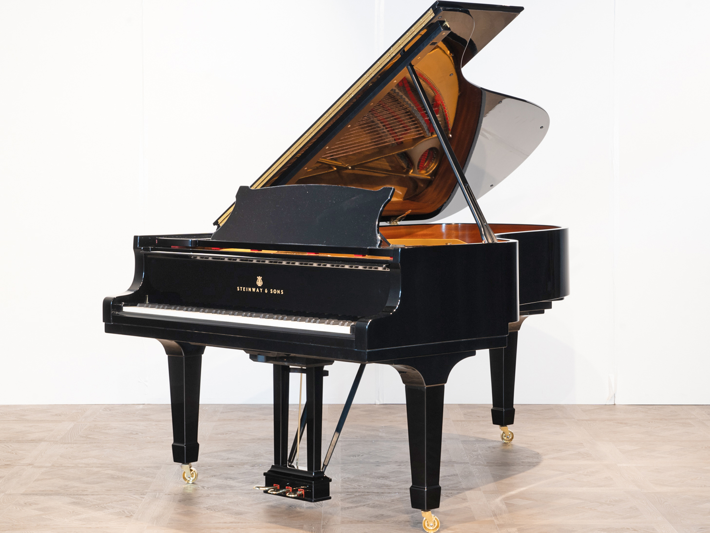 中古スタインウェイ（STEINWAY）グランドピアノB-211ハンブルク製,真和楽器大阪工房,象牙黒檀鍵盤