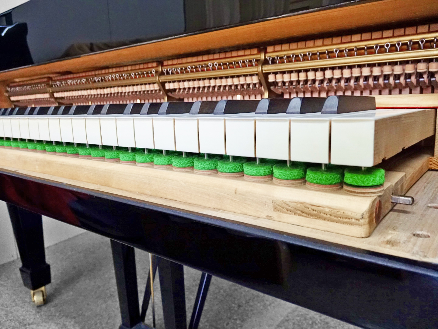 中古 スタインウェイB211 ハンブルク製 象牙鍵盤 1987年製 B型 大阪 オーバーホール済み 再生済み