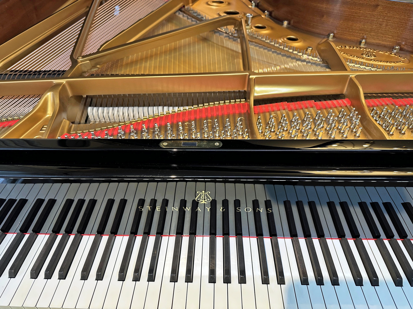 中古スタインウェイB211 ハンブルク製 象牙鍵盤 1987年製 B型 大阪 オーバーホール