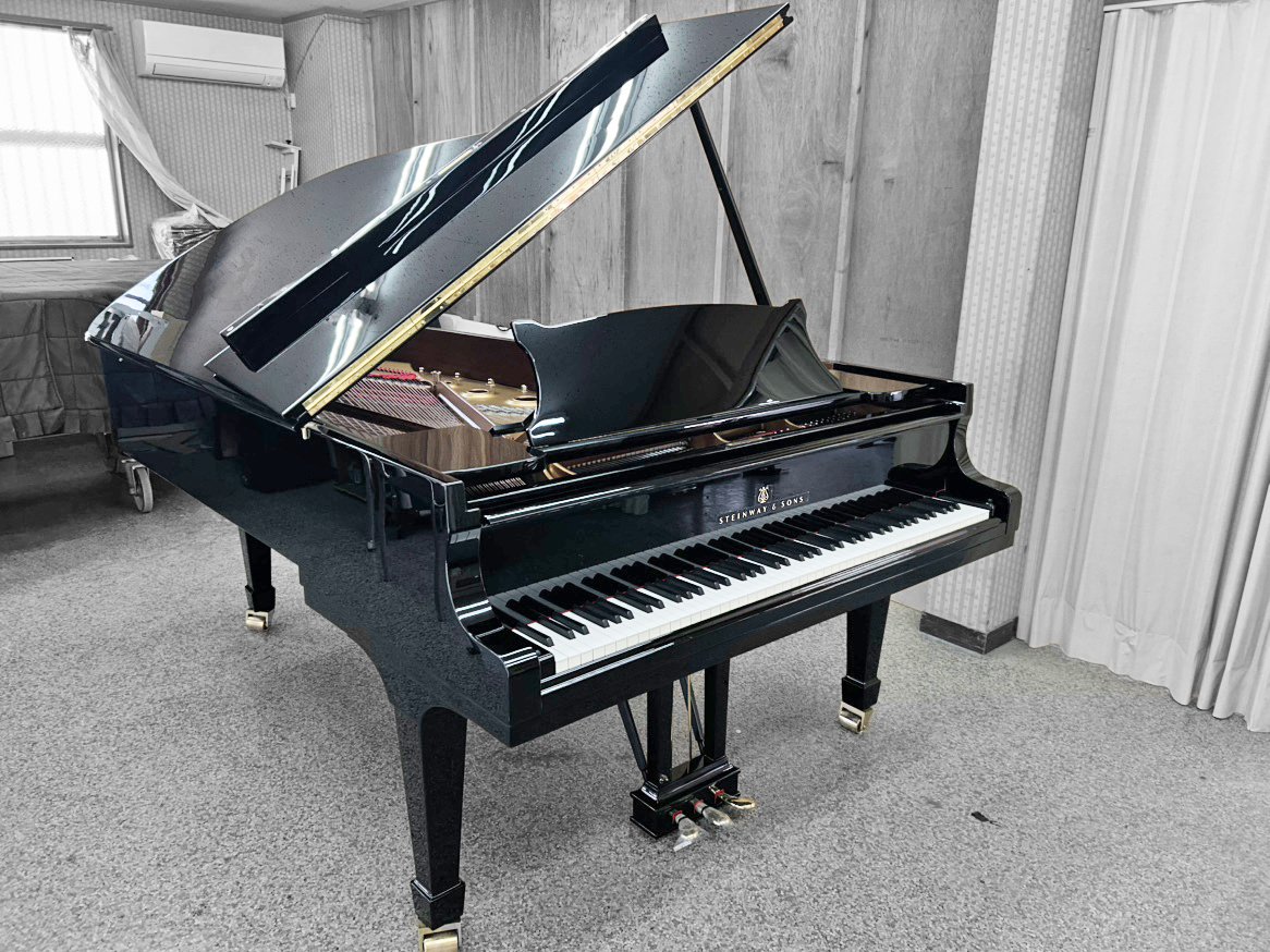 中古 スタインウェイB-211 ハンブルク製 価格 象牙鍵盤 再生作業済み 展示 在庫 価格 真和楽器新大阪ピアノ工房