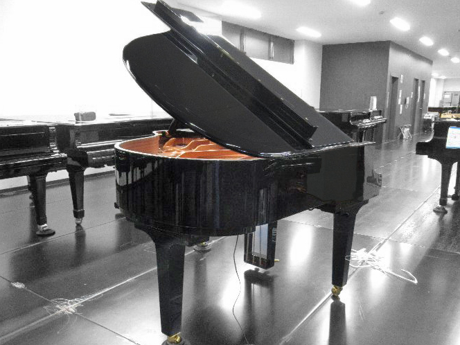 ヤマハグランドピアノ,サイレント,c1x,中古,展示,販売,大阪