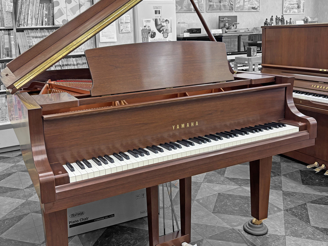 中古ヤマハ（YAMAHA）グランドピアノC2X木目ウォルナット半艶仕上げ,岐阜県
