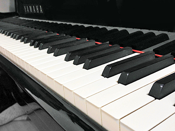 中古,ヤマハフルコンサートピアノ,ヤマハフルコンサート,ヤマハフルコン,cfx,cf3s,cf3,cfiii,販売,価格,購入,リニューアルピアノ,オーバーホール,展示,試弾,試奏