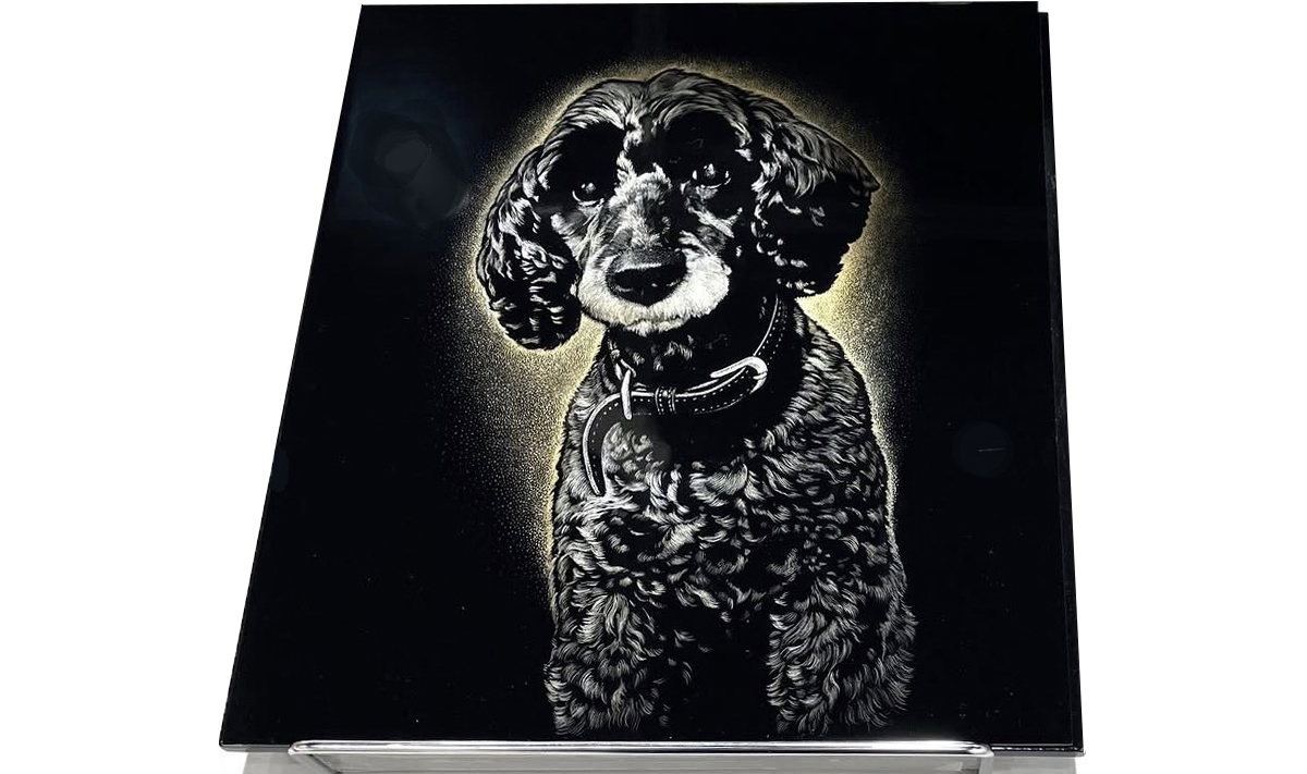 明日見世 大丸東京 Re Tone 沈金ペットポートレート展示