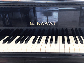 カワイグランドピアノR1