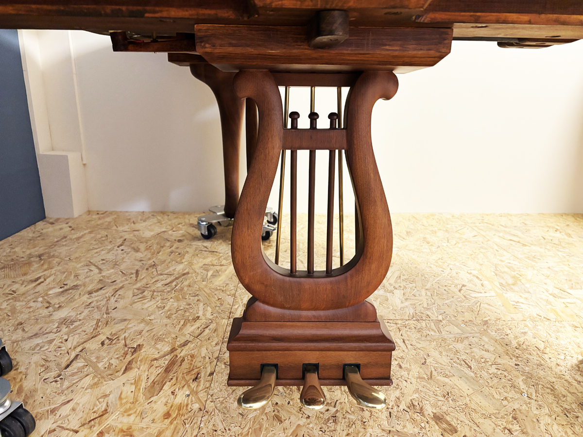 中古スタインウェイS-155,木目ウォルナット,チッペンデール,猫脚,価格