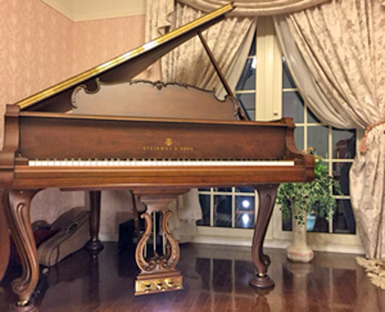 お客様の声 真和楽器 ニューヨークスタインウェイ M-170 ルイ15世モデル