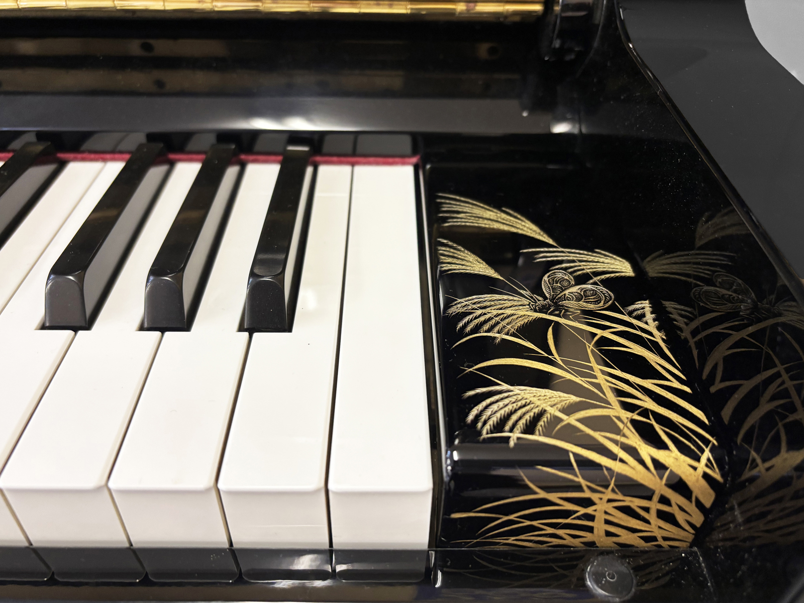 ヤマハアップライトピアノYU30沈金モデル,愛知県犬山市ヤマハ真和楽器