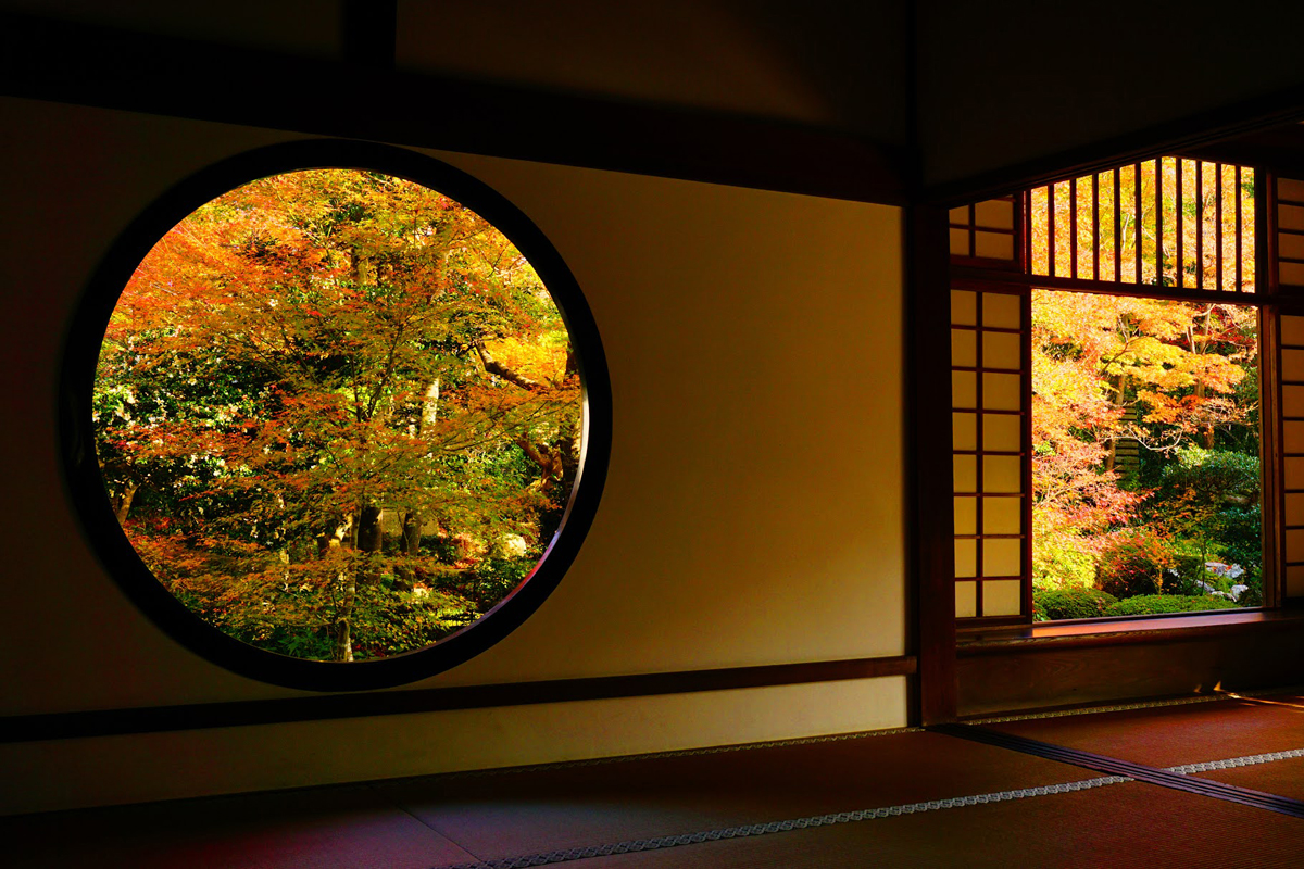 YAMAHA grand piano c3l using kyoto traditional craftsmanship,maki-e