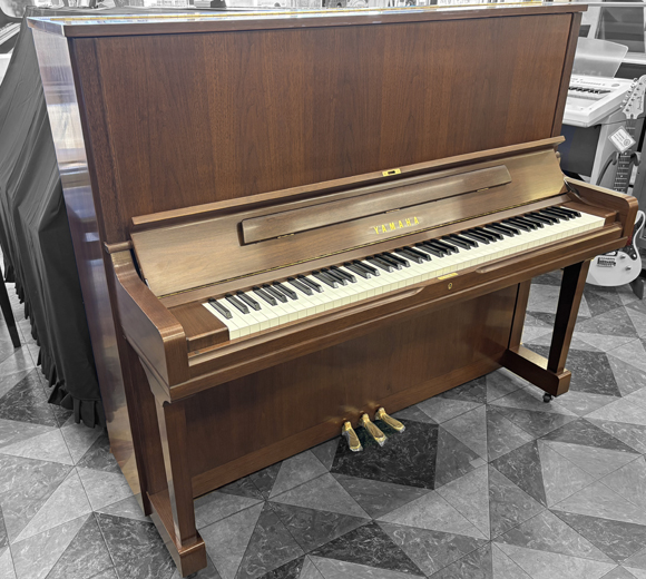 中古ヤマハ（YAMAHA）アップライトピアノYUS3木目ウォルナット半艶仕上げ（2007年製）,愛知県犬山市